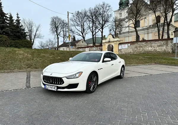 samochody osobowe Maserati Ghibli cena 149998 przebieg: 61957, rok produkcji 2018 z Częstochowa